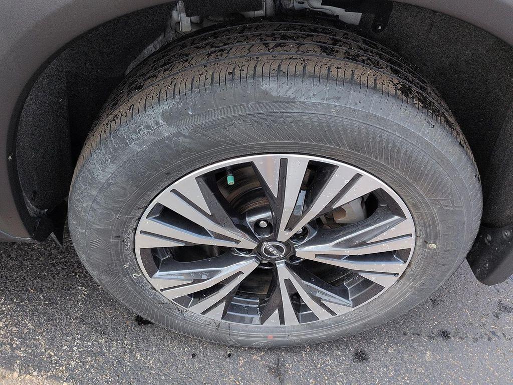 used 2023 Nissan Rogue car, priced at $25,777