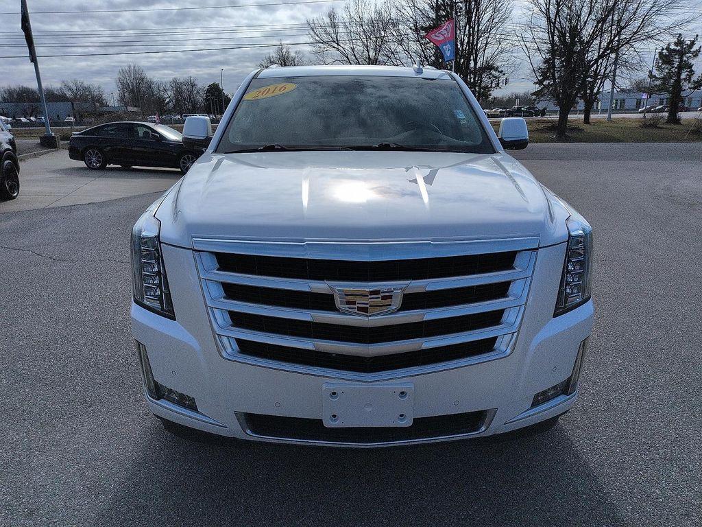 used 2016 Cadillac Escalade car, priced at $27,994