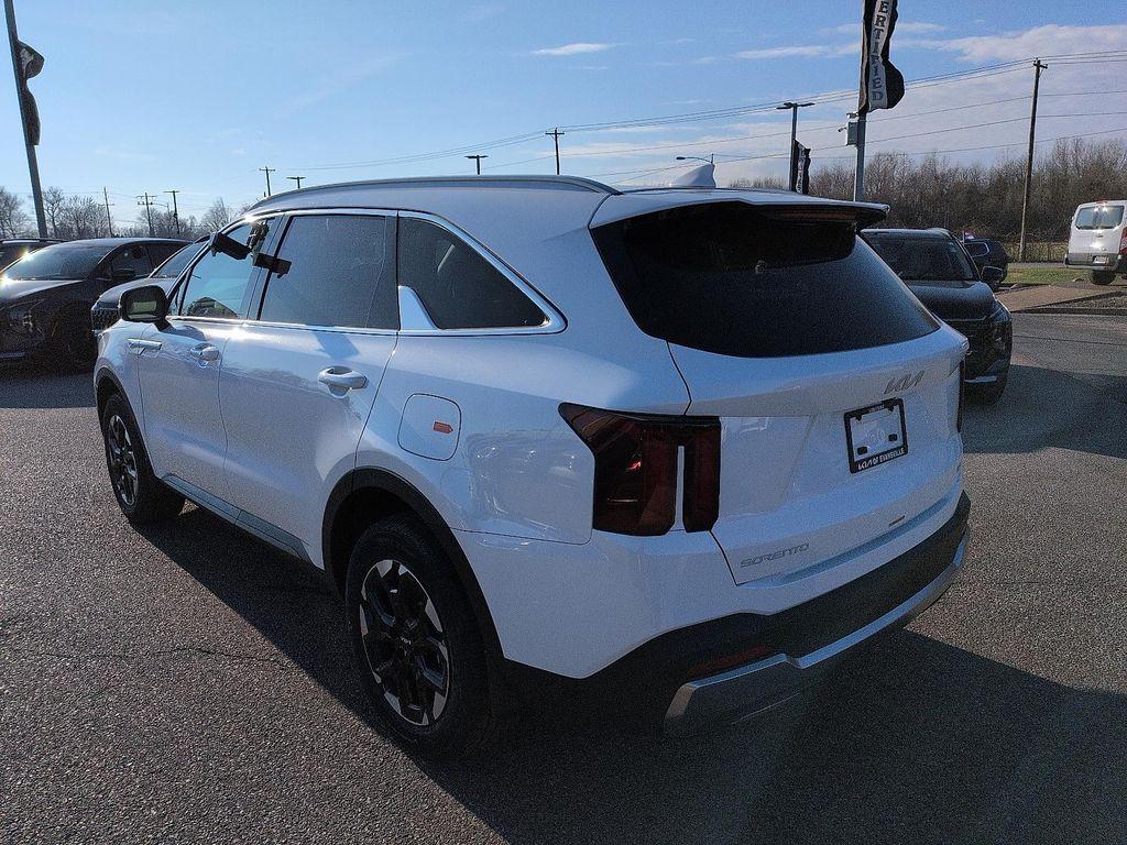 new 2026 Kia Sorento car, priced at $39,130
