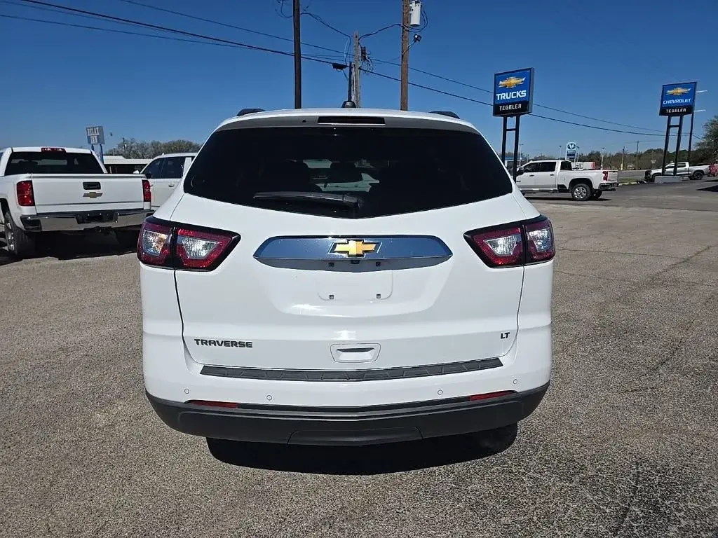 used 2017 Chevrolet Traverse car, priced at $11,231
