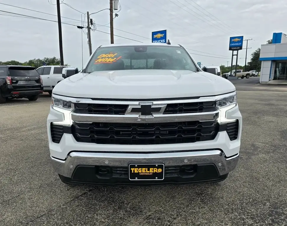 used 2025 Chevrolet Silverado 1500 car, priced at $44,630