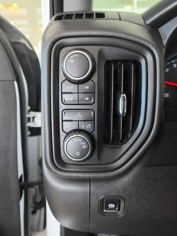 used 2025 Chevrolet Silverado 1500 car, priced at $46,137