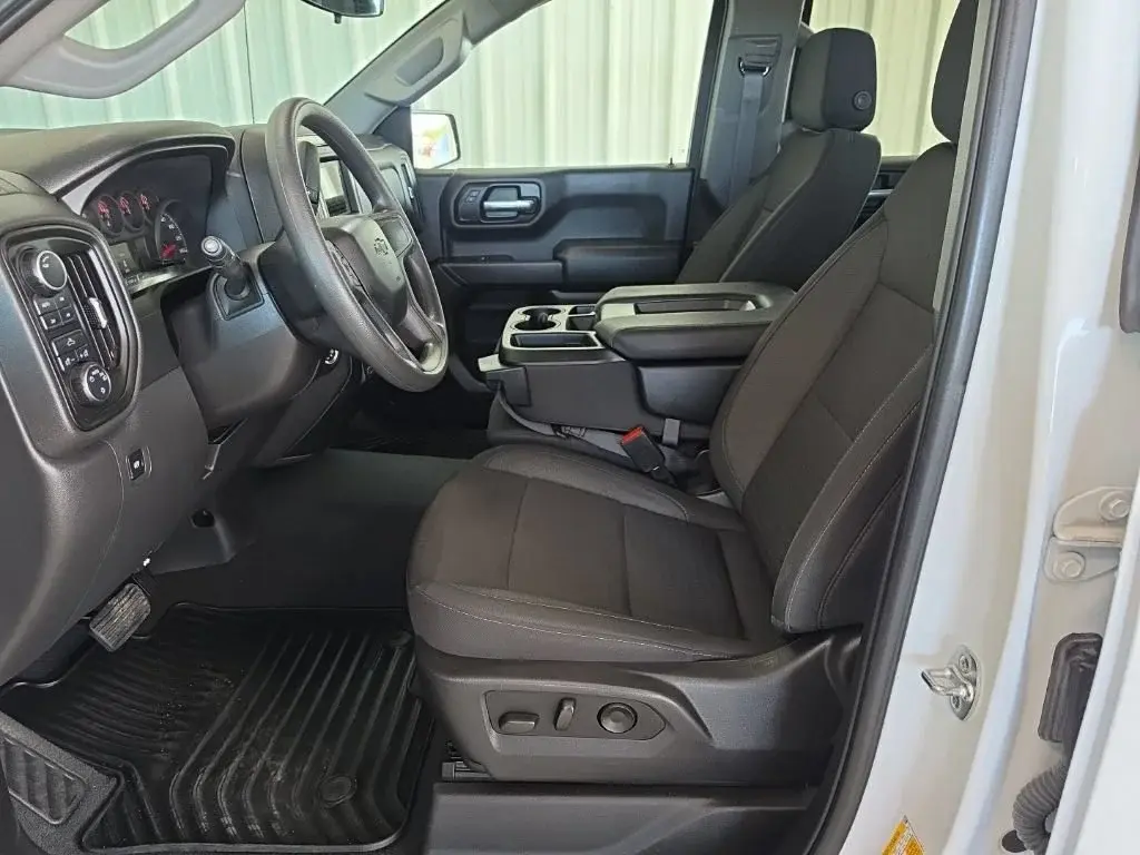used 2025 Chevrolet Silverado 1500 car, priced at $46,137