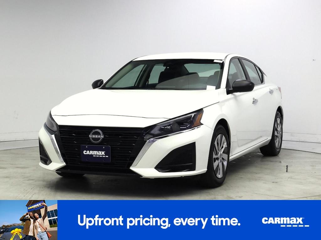 used 2025 Nissan Altima car, priced at $21,998