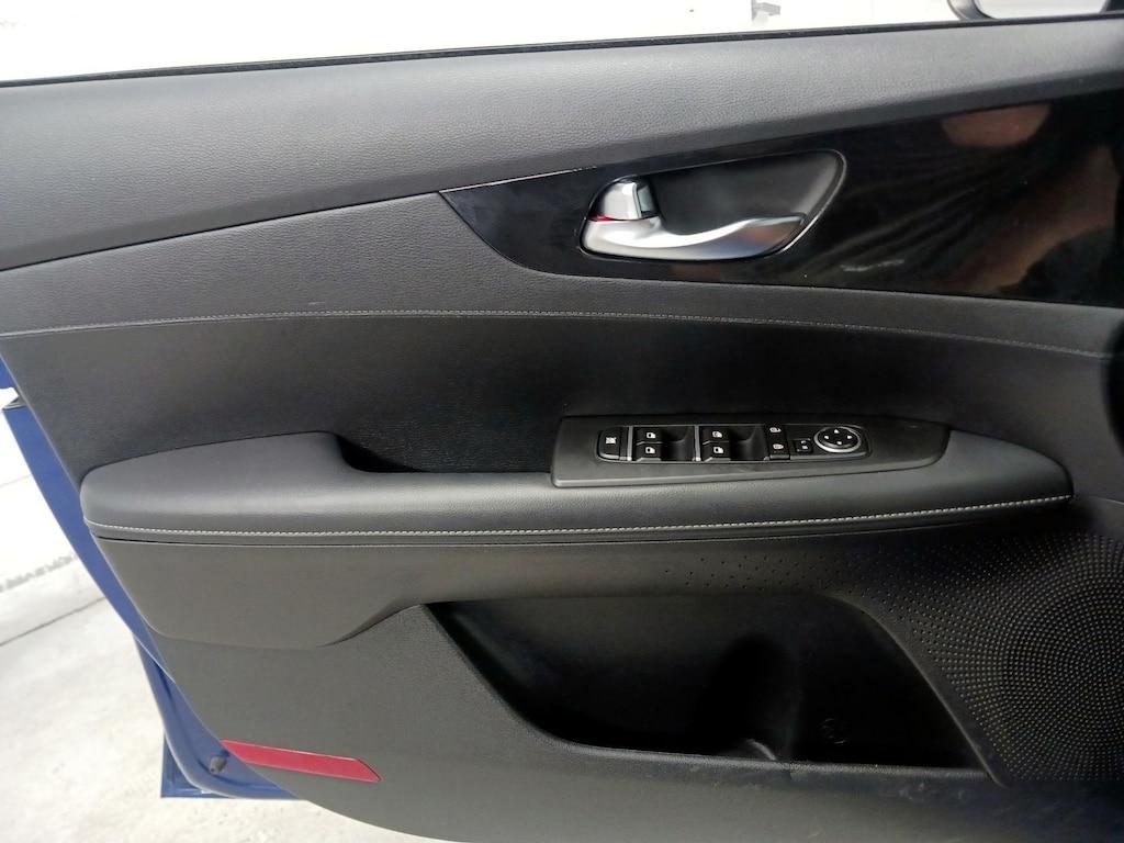 used 2024 Kia Forte car, priced at $21,998