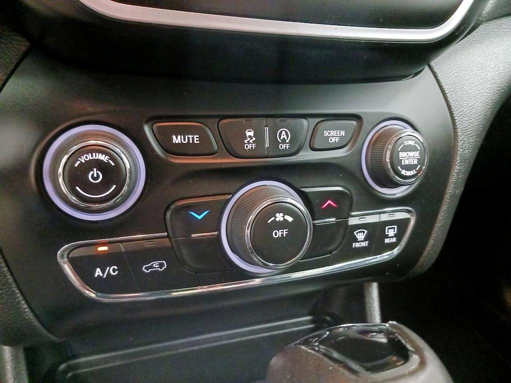 used 2019 Jeep Cherokee car, priced at $15,998