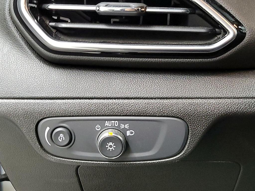 used 2022 Chevrolet Bolt EUV car, priced at $18,998