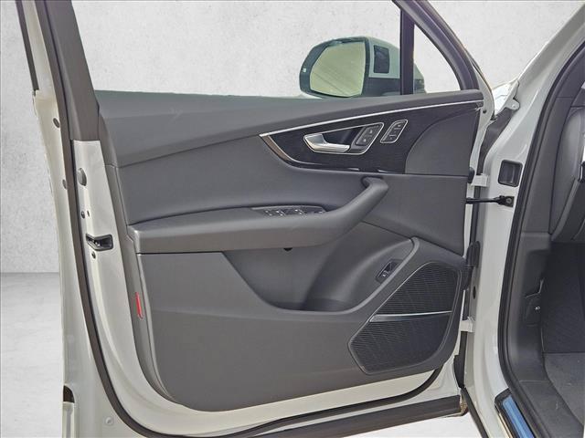 new 2026 Audi Q7 car, priced at $64,008