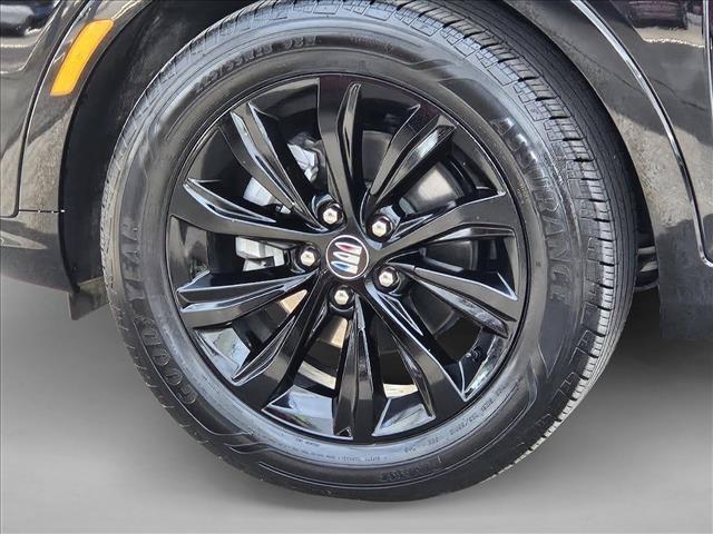 used 2025 Buick Envista car, priced at $25,895