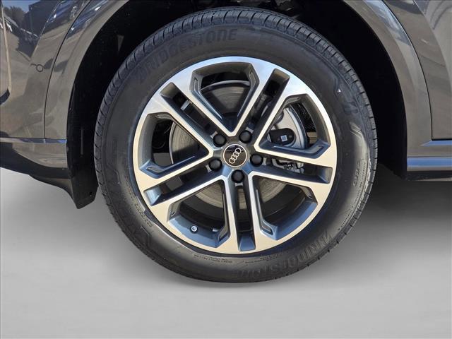 new 2025 Audi Q5 car, priced at $53,575