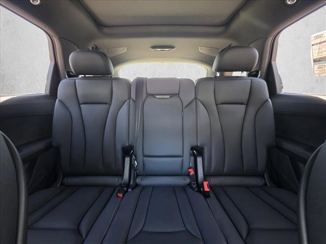 new 2026 Audi Q7 car, priced at $78,295