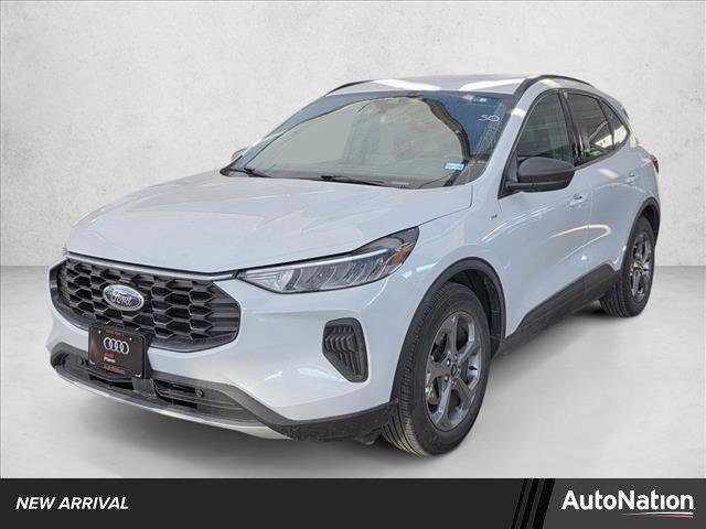 used 2025 Ford Escape car, priced at $21,991