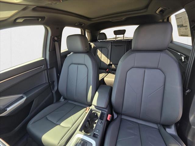 new 2025 Audi Q3 car, priced at $42,325