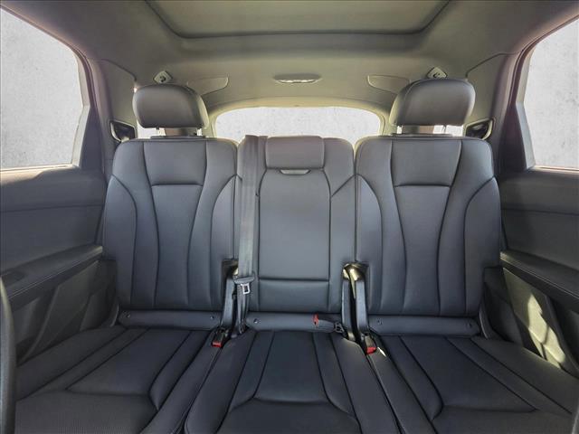 new 2026 Audi Q7 car, priced at $79,005