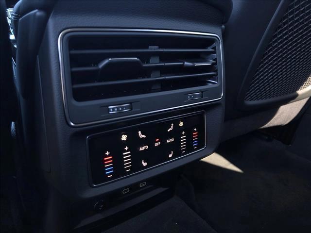 new 2026 Audi Q7 car, priced at $72,545