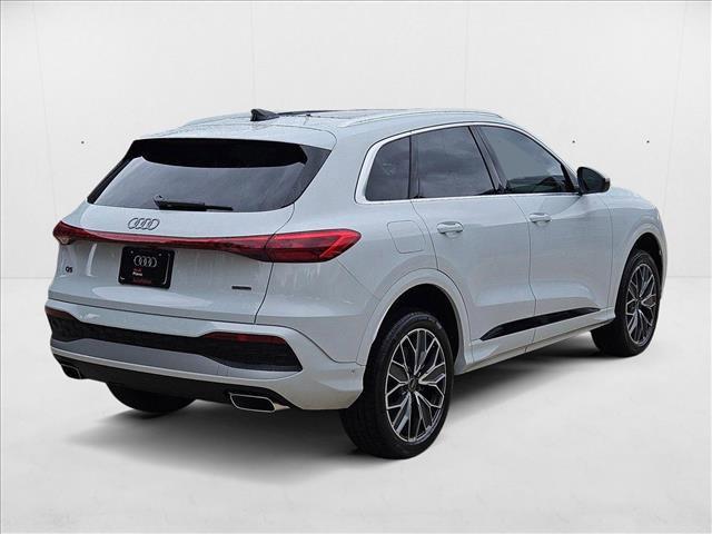 new 2025 Audi Q5 car, priced at $59,685