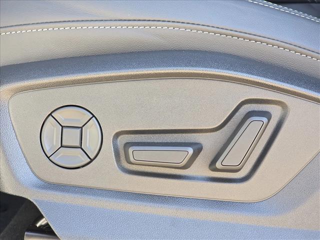 new 2026 Audi Q7 car, priced at $71,410