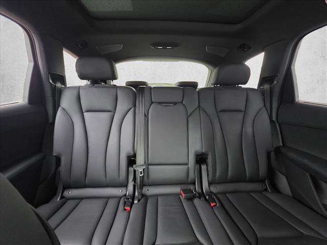 used 2021 Audi Q7 car, priced at $38,925