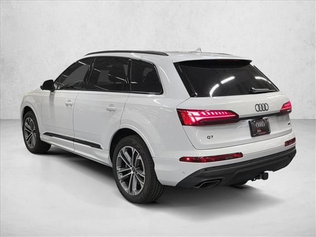 new 2025 Audi Q7 car, priced at $68,555