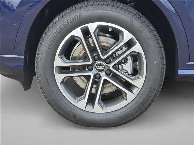 new 2025 Audi Q5 car, priced at $53,267