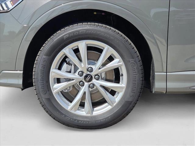 new 2025 Audi Q3 car, priced at $42,325