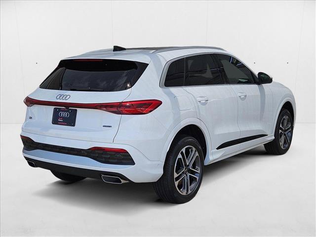 new 2025 Audi Q5 car, priced at $53,013