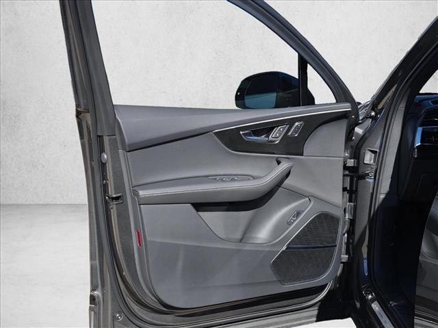 new 2026 Audi Q7 car, priced at $77,895