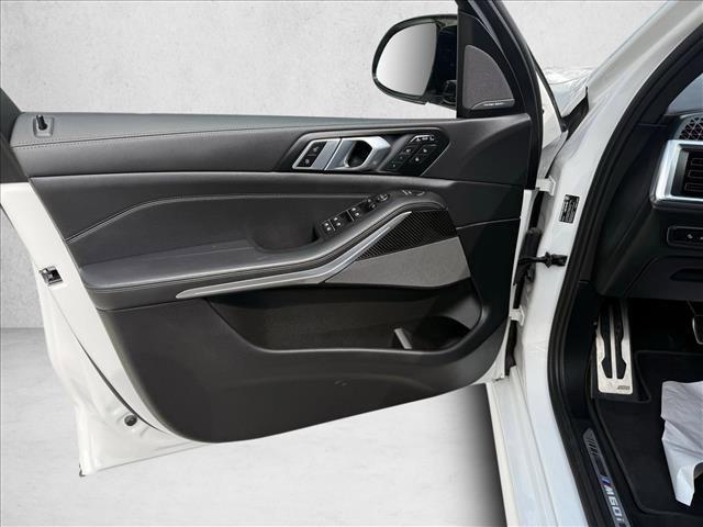 used 2026 BMW X7 car, priced at $92,290