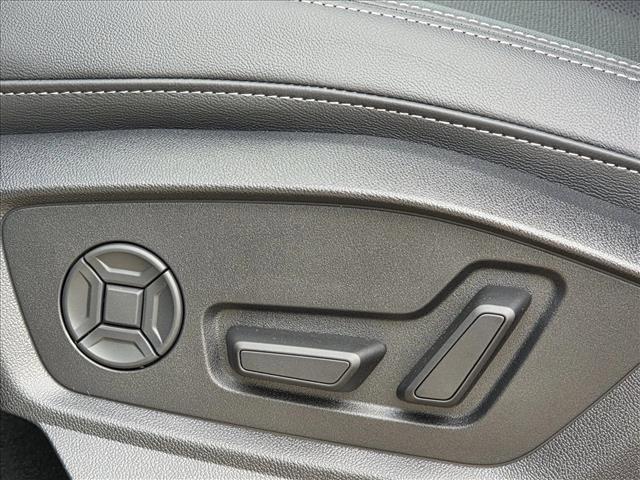 new 2026 Audi Q7 car, priced at $79,005