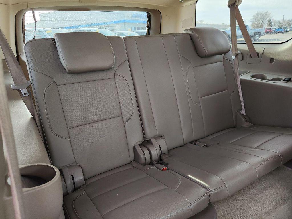 used 2015 Chevrolet Suburban car, priced at $9,995