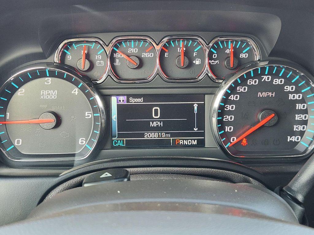 used 2015 Chevrolet Suburban car, priced at $9,995