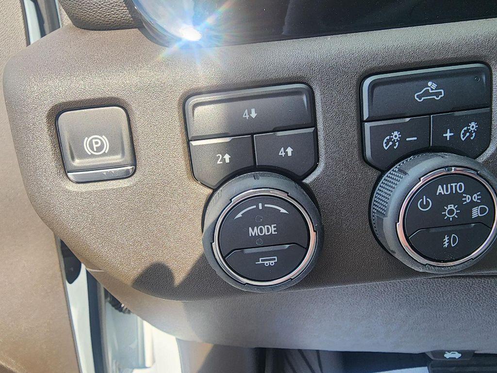 new 2026 Chevrolet Silverado 3500 car, priced at $69,915