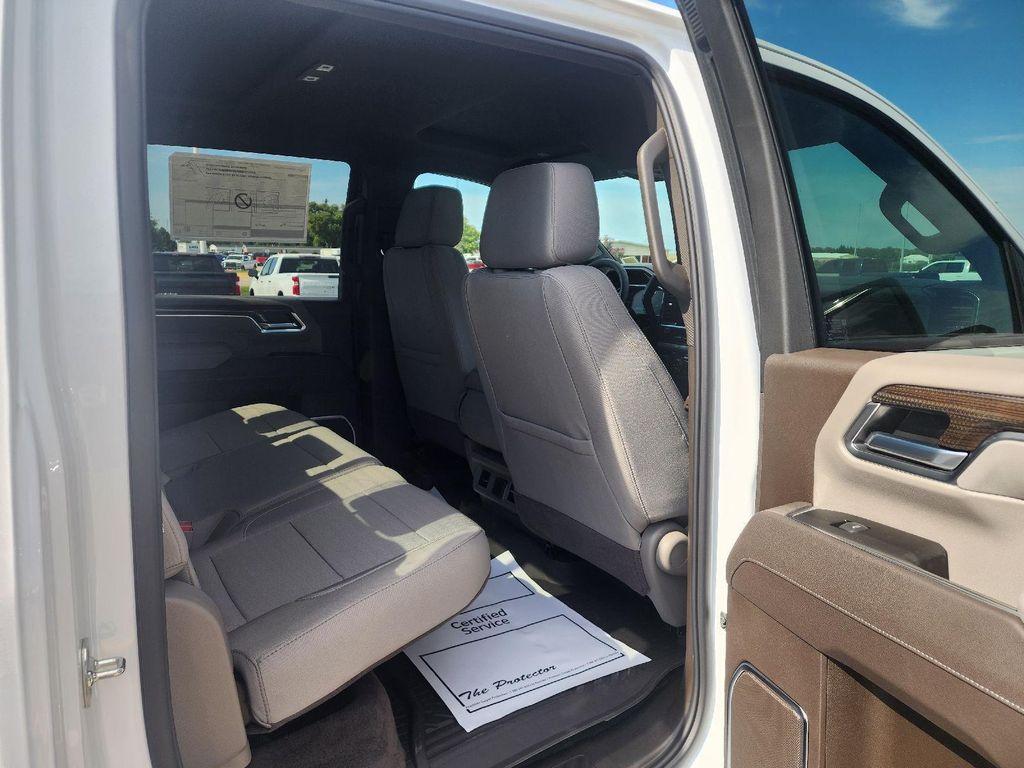 new 2026 Chevrolet Silverado 3500 car, priced at $69,915