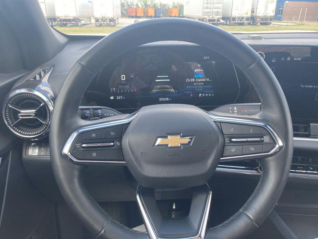 used 2025 Chevrolet Equinox car, priced at $26,995