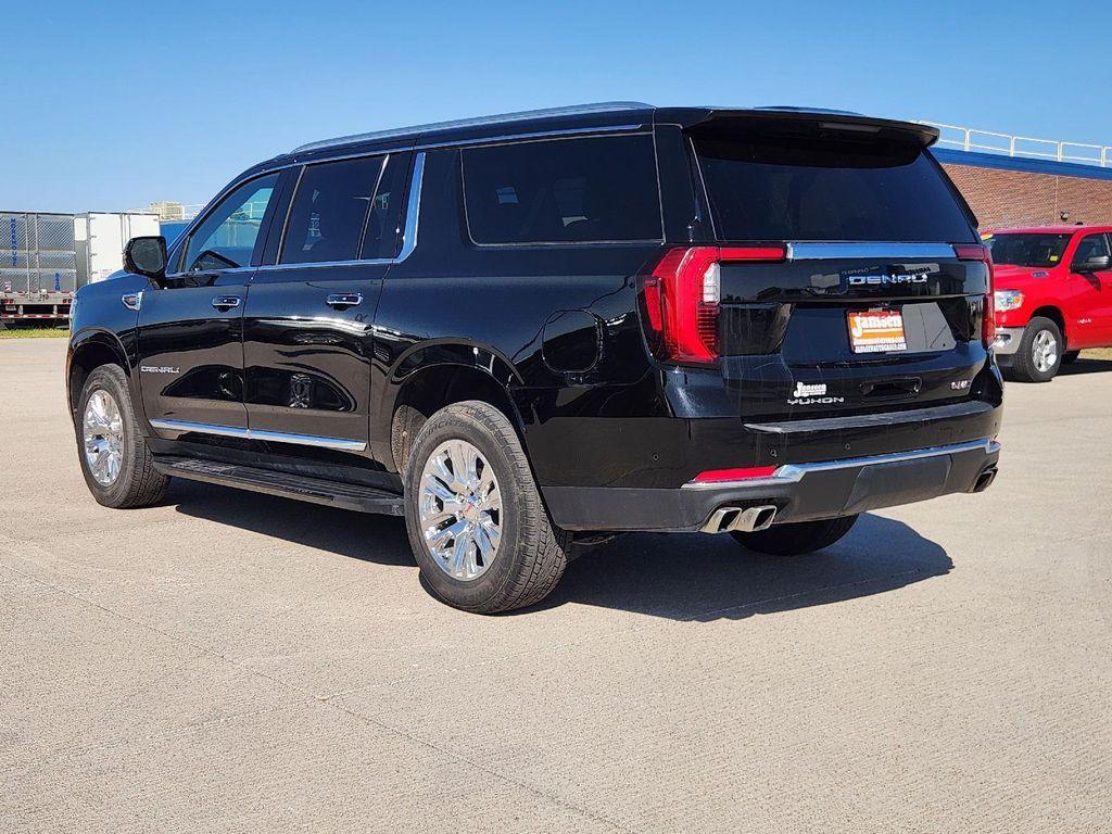 used 2025 GMC Yukon XL car, priced at $70,495