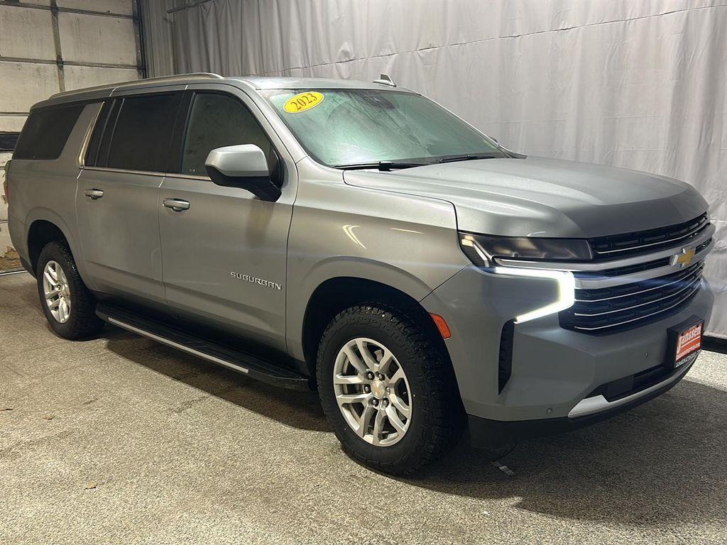 used 2023 Chevrolet Suburban car, priced at $46,995