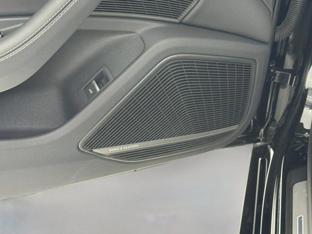 Audi A5 view 18