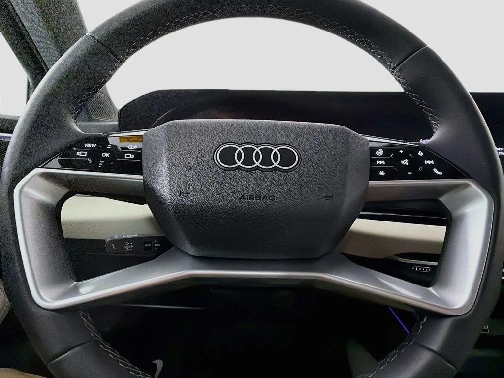 Audi A6 view 10