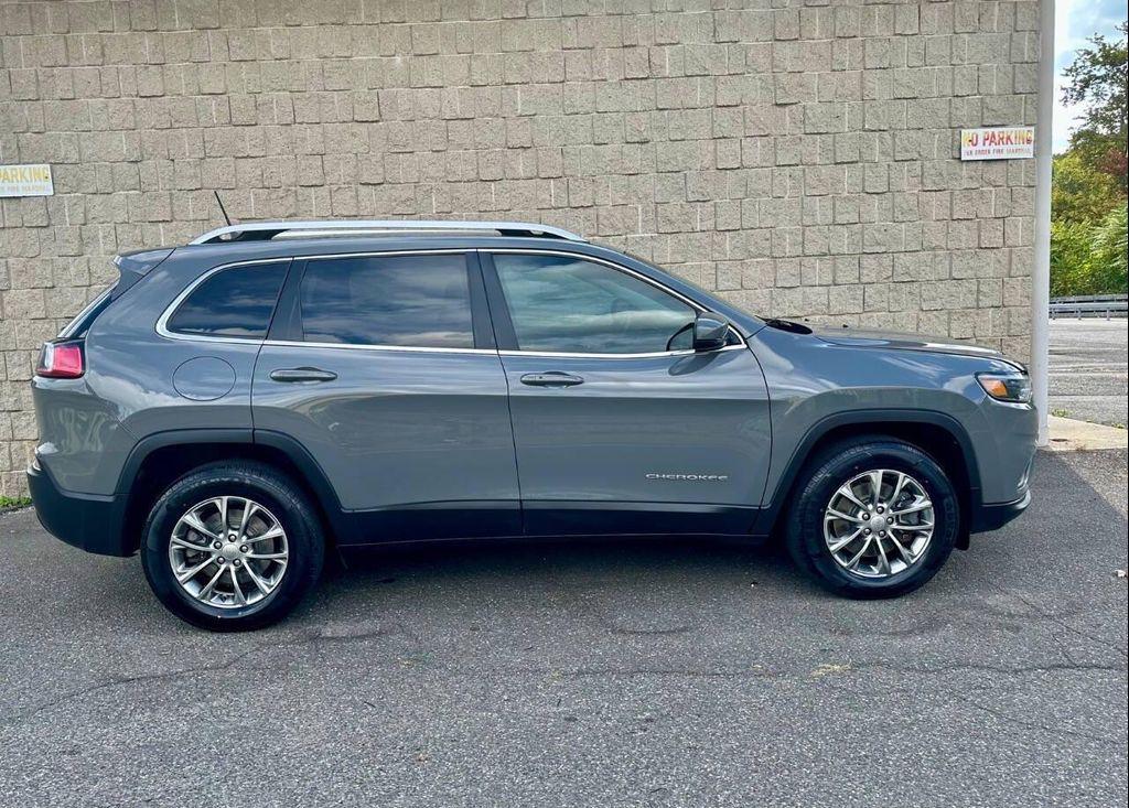 used 2020 Jeep Cherokee car, priced at $12,999
