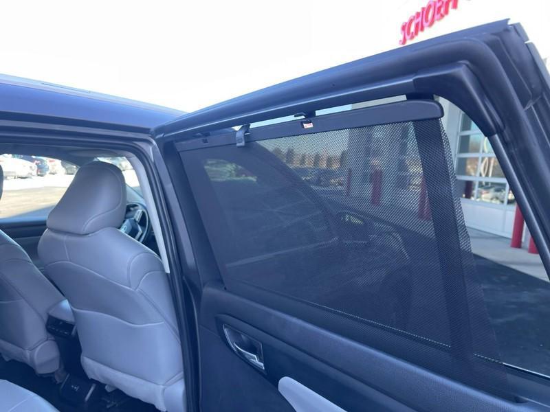 used 2023 Toyota Highlander car, priced at $28,996