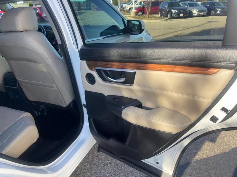 used 2017 Honda CR-V car, priced at $21,996