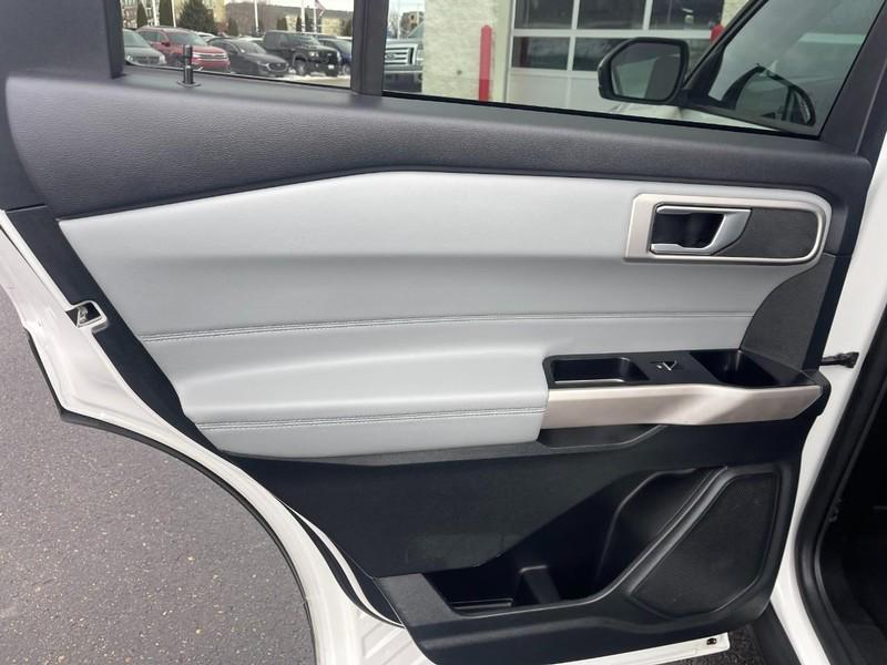 used 2023 Ford Explorer car, priced at $25,996