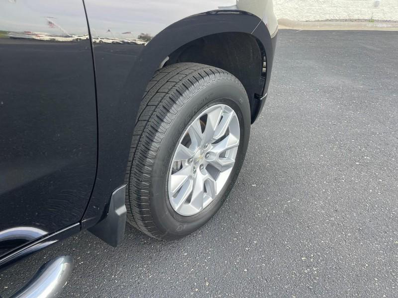 used 2022 Chevrolet Silverado 1500 car, priced at $32,998