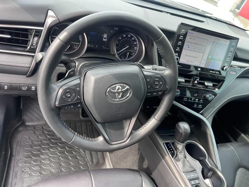 used 2024 Toyota Camry Hybrid car, priced at $33,506