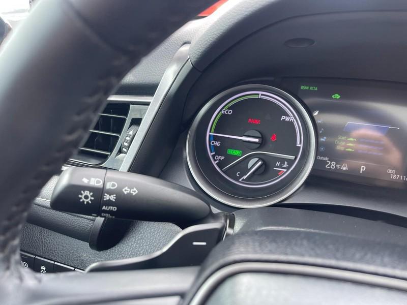 used 2024 Toyota Camry Hybrid car, priced at $33,506