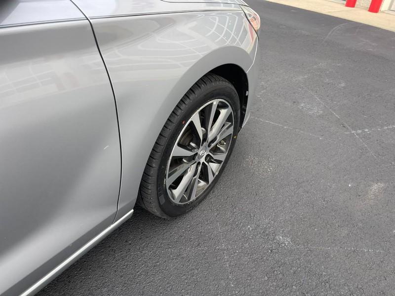 used 2020 Hyundai Elantra GT car, priced at $13,996