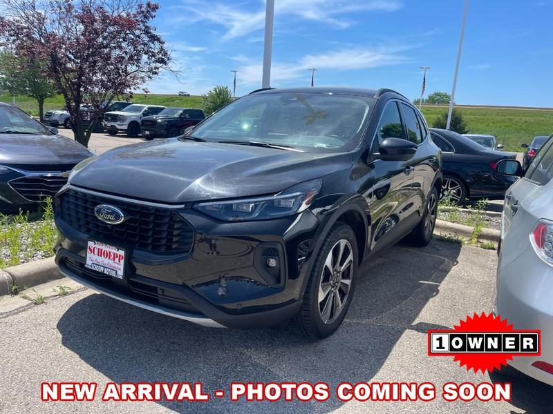 used 2024 Ford Escape car, priced at $25,995