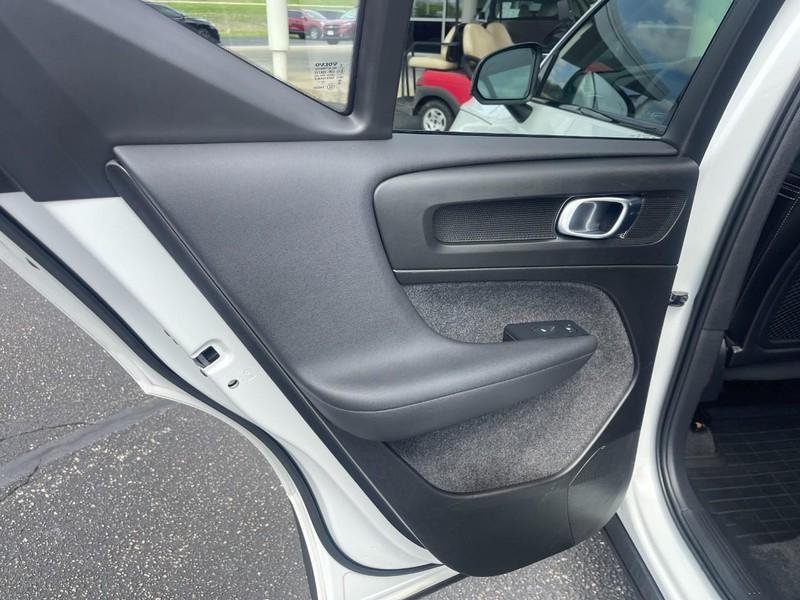 used 2023 Volvo XC40 car, priced at $24,957