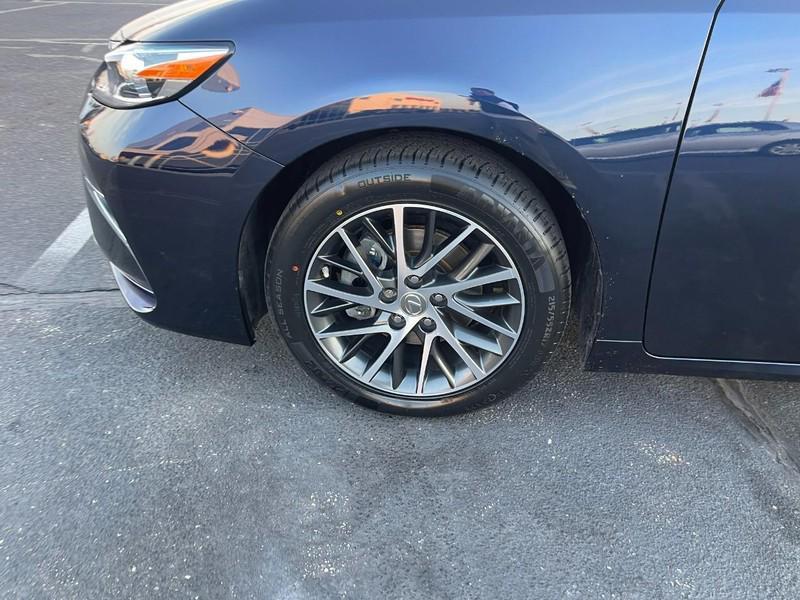 used 2016 Lexus ES 350 car, priced at $26,503