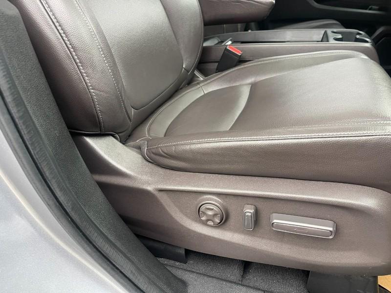 used 2024 Honda Odyssey car, priced at $29,750